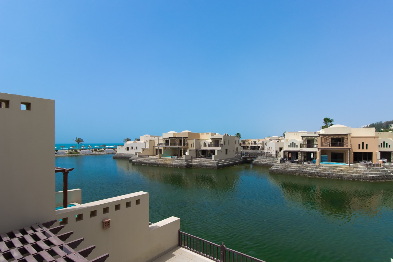 1 BR VILLA IN TRANQUIL COVE ROTANA | RARE GEM!