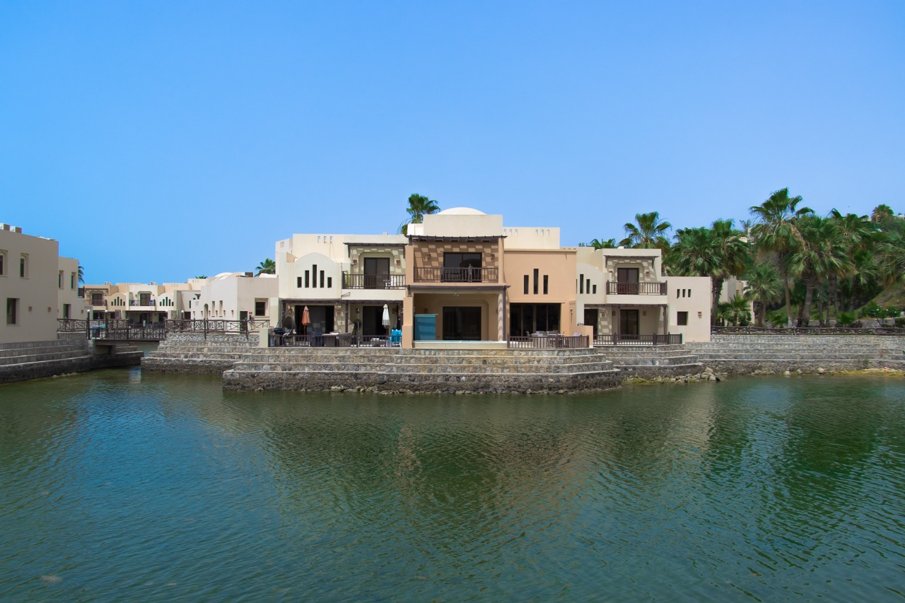 1 BR VILLA IN TRANQUIL COVE ROTANA | RARE GEM!