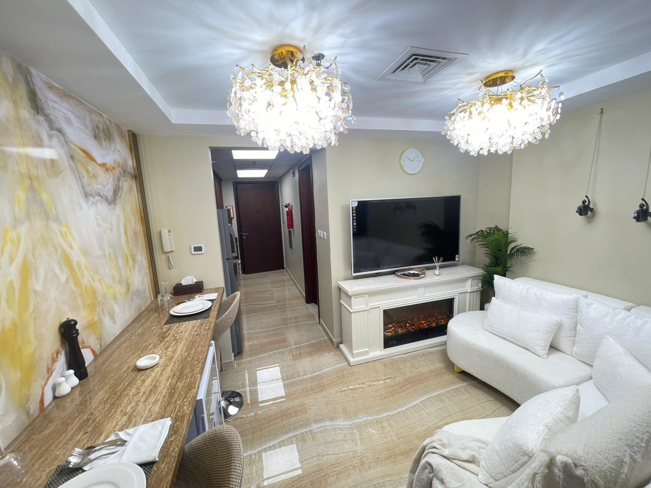 Studio Apartment | Huge Balcony | Golf & Lagoon Views – Al Hamra Village