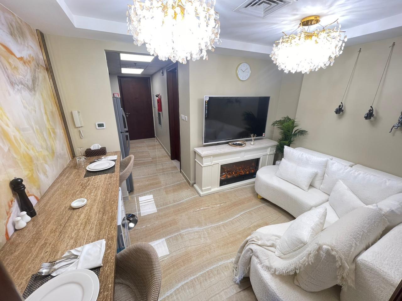 Studio Apartment | Huge Balcony | Golf & Lagoon Views – Al Hamra Village