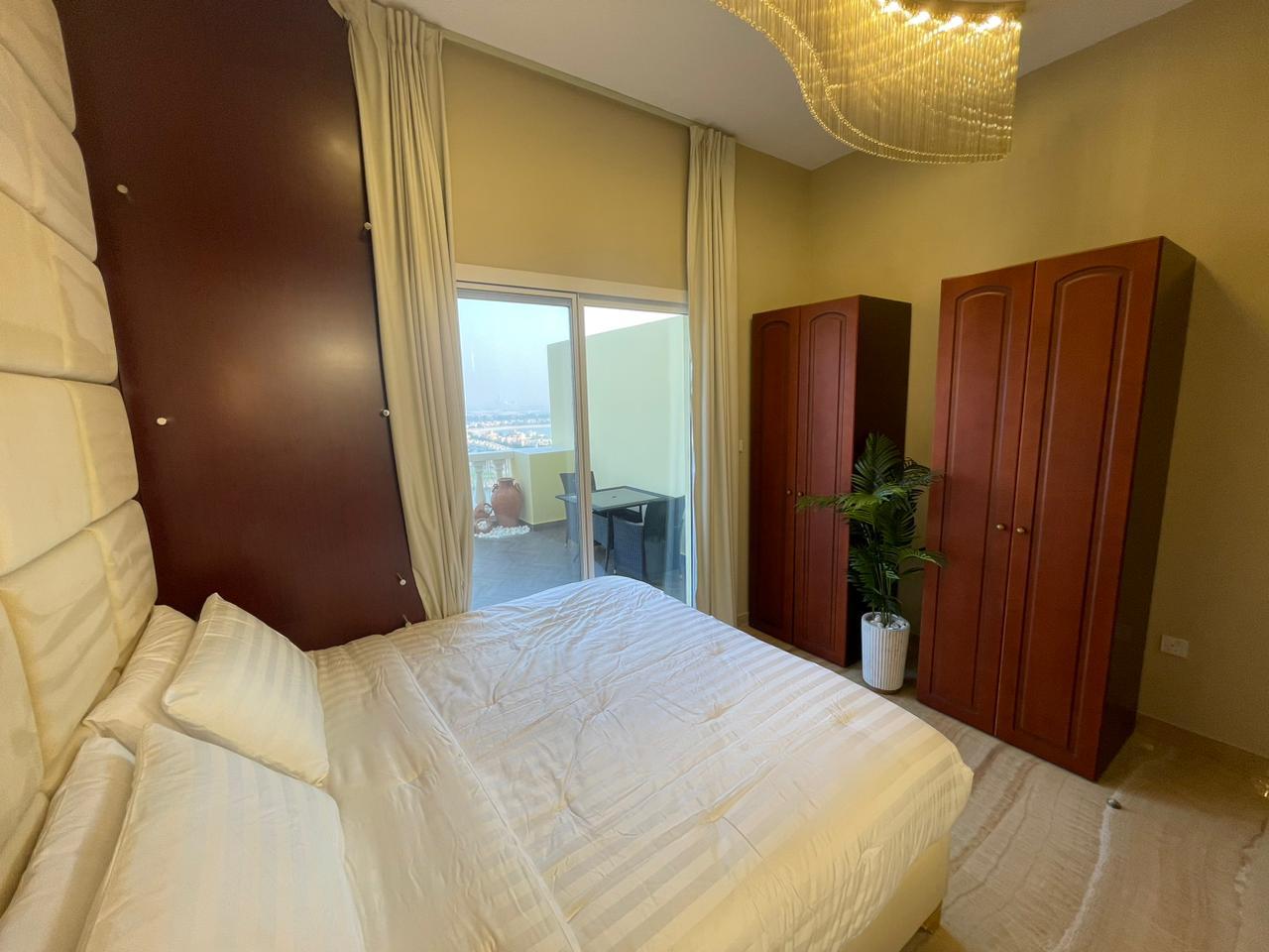 Studio Apartment | Huge Balcony | Golf & Lagoon Views – Al Hamra Village