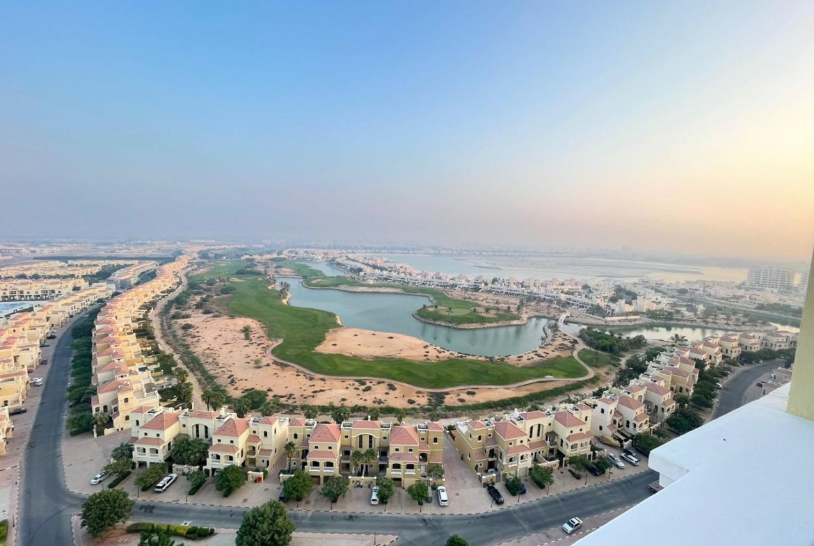 Studio Apartment | Huge Balcony | Golf & Lagoon Views – Al Hamra Village