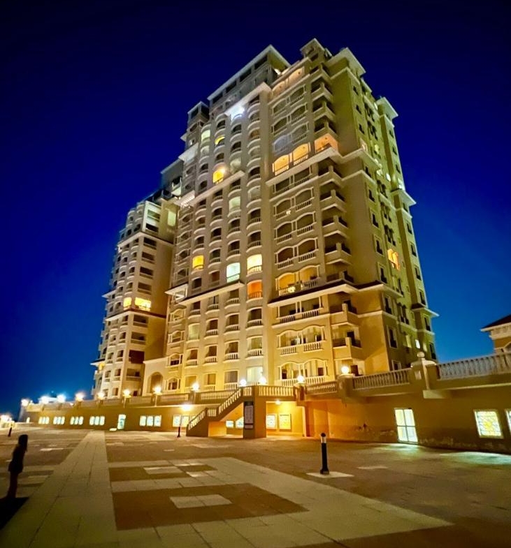 Studio Apartment | Huge Balcony | Golf & Lagoon Views – Al Hamra Village