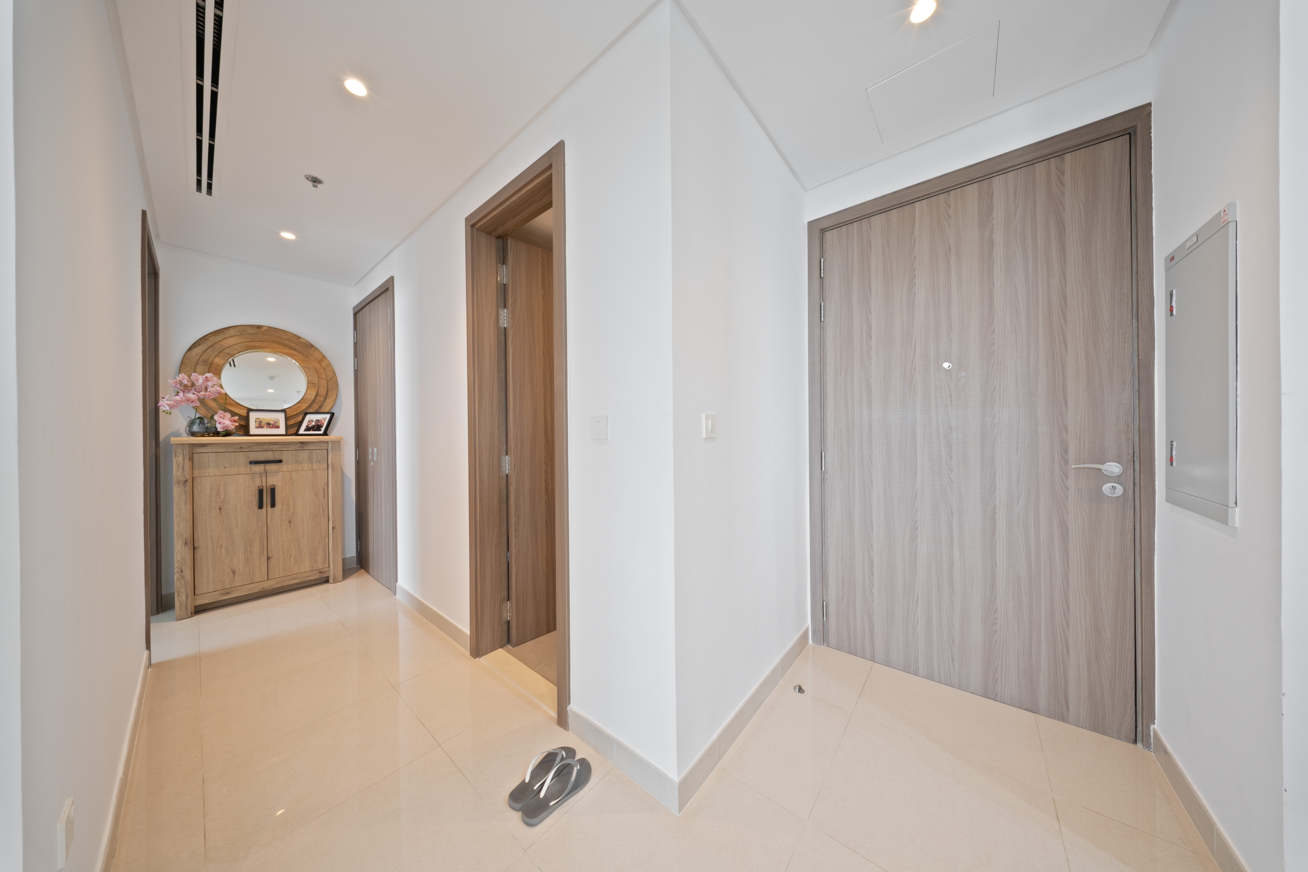 A7R00959 1 Bedroom Apartment | Water Facing | Gateway Residence, Mina Al Arab