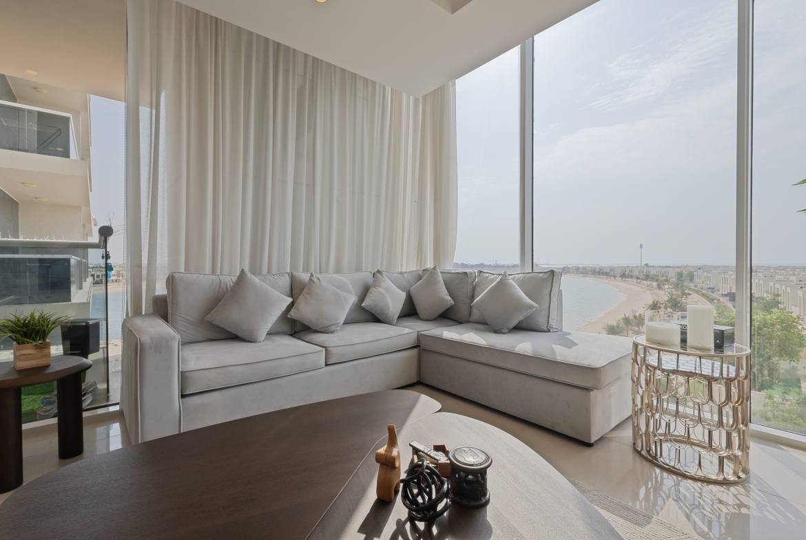 1 Bedroom Apartment | Water Facing | Gateway Residence, Mina Al Arab