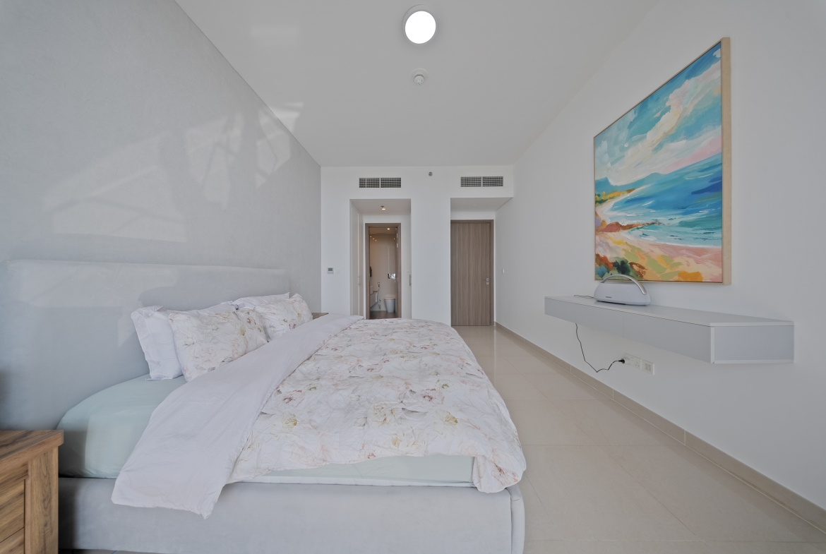 1 Bedroom Apartment | Water Facing | Gateway Residence, Mina Al Arab